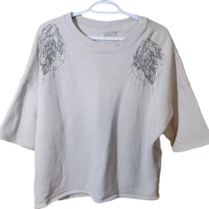 Nothing Obvious Large Crystal Epaulettes Swing-back Mid Sleeve Box Shirt creamy